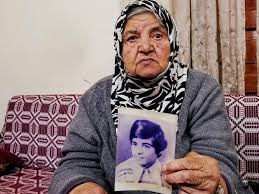 أمهات يواجهن القمع والاهمال